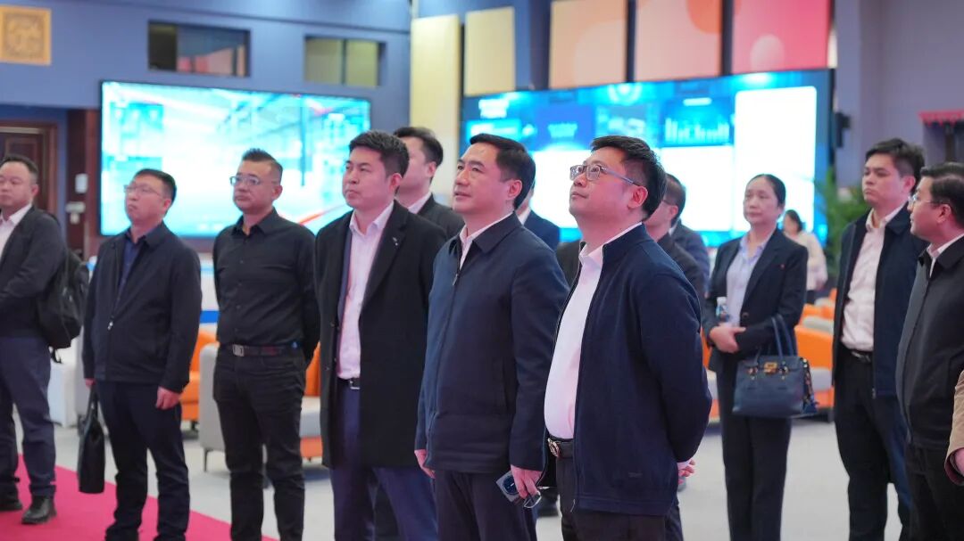  Government&ndash;Enterprise Collaboration to Strengthen Industrial Development | Delegations from Liuzhou City and Xishuangbanna Prefecture Visit IBI Co., Ltd.